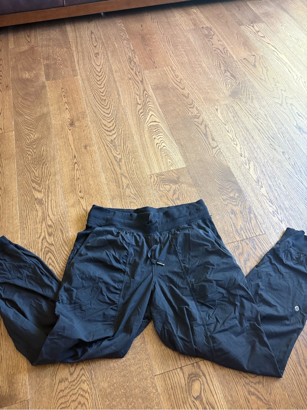 Lululemon dance joggers size 8